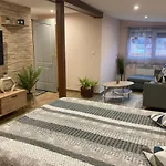 Penzion Golya-to Vendeghaz 3*